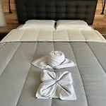 Apartment Paradise *